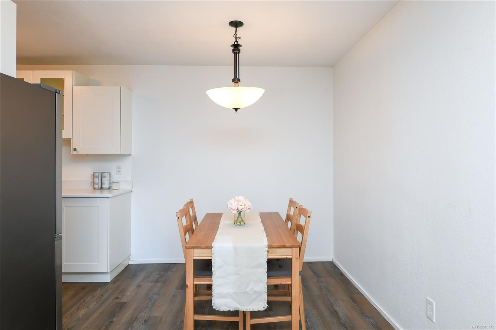 1015 Cumberland Rd # 403