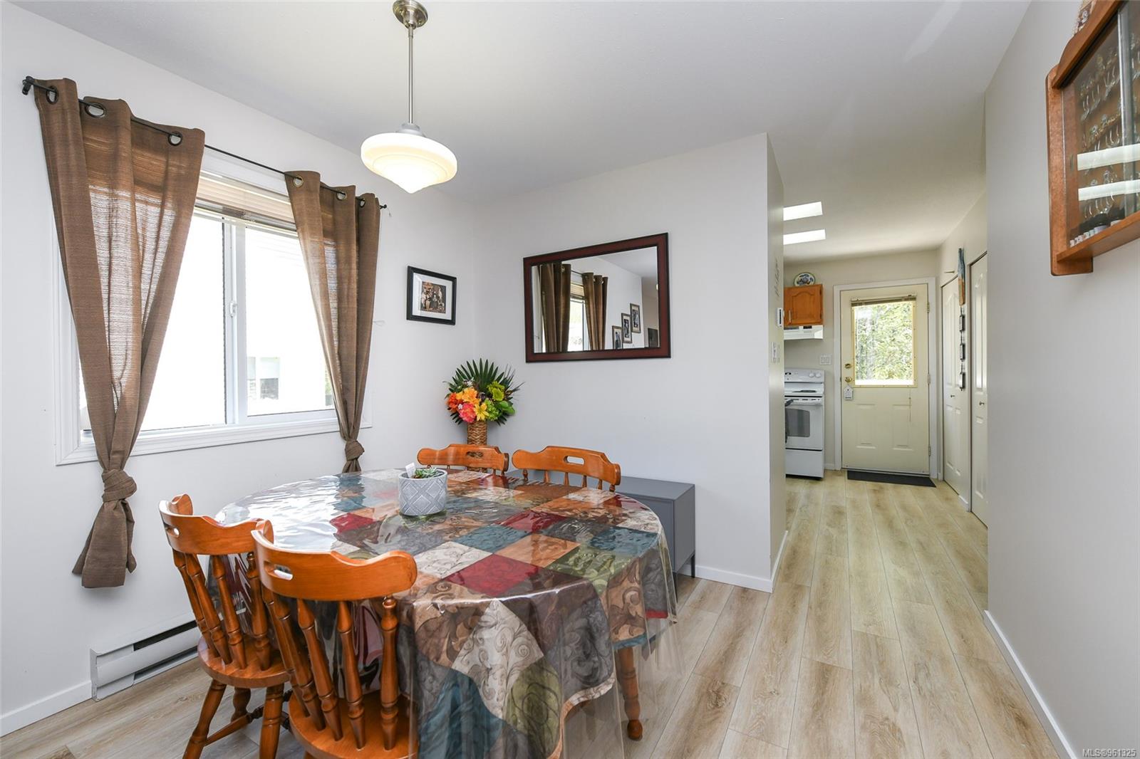 2260 Embleton Cres # A