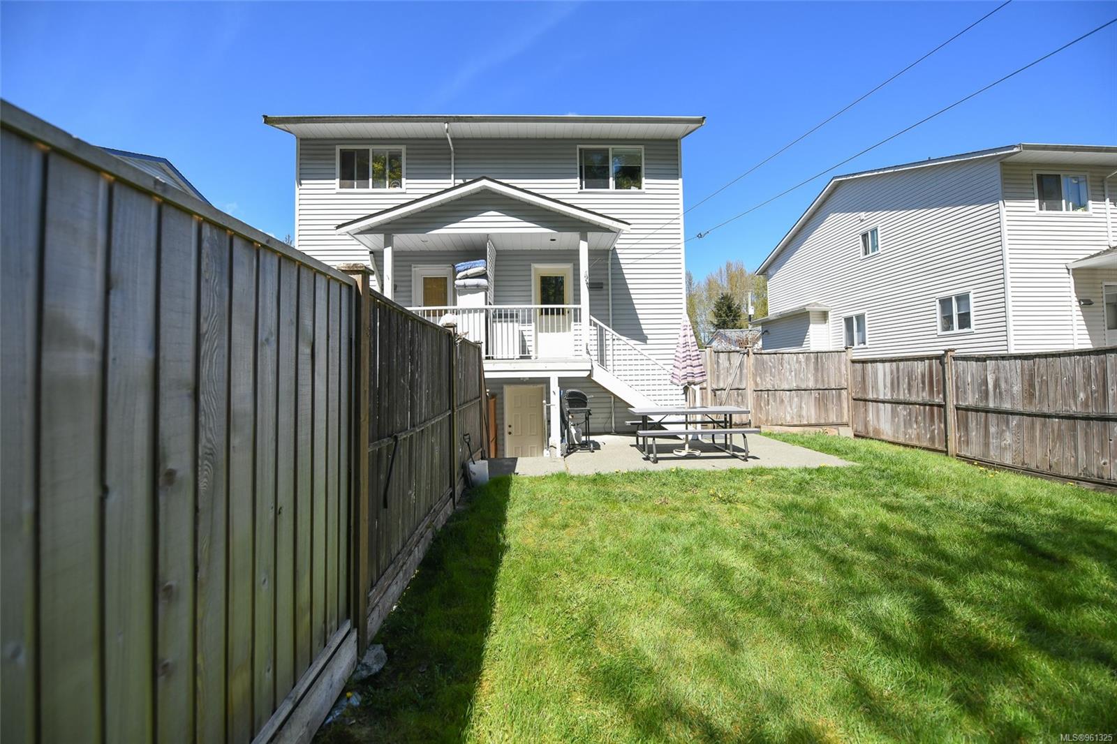 2260 Embleton Cres # A