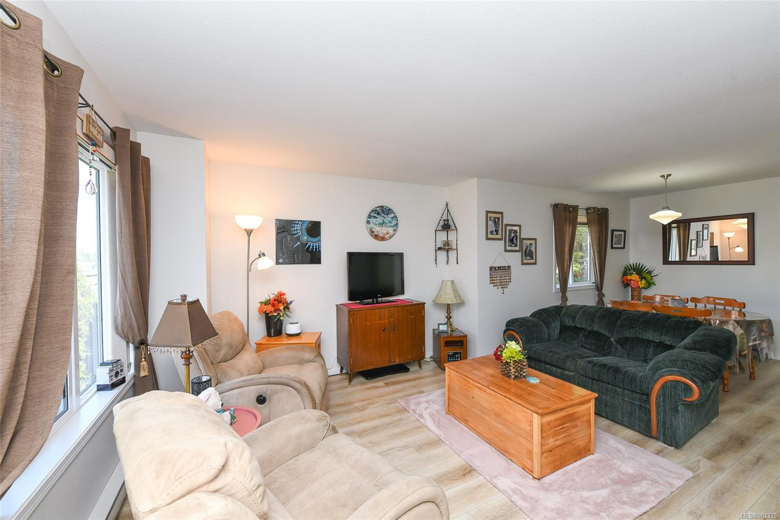 2260 Embleton Cres # A