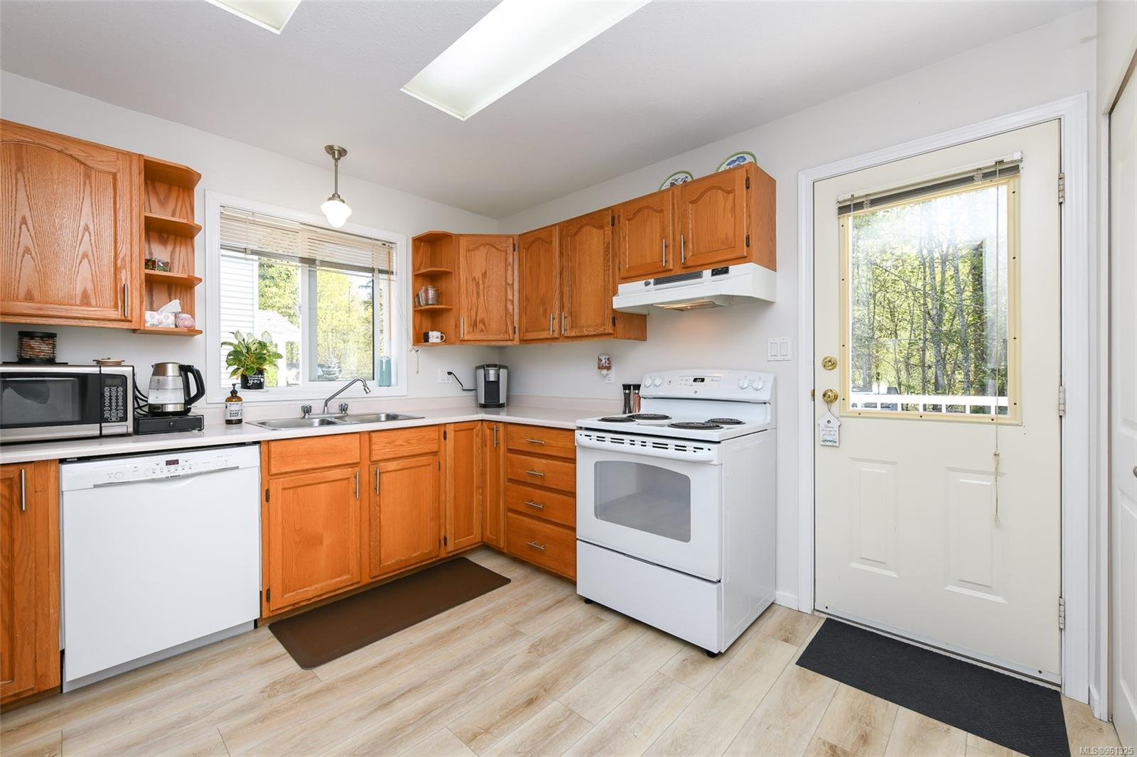 2260 Embleton Cres # A