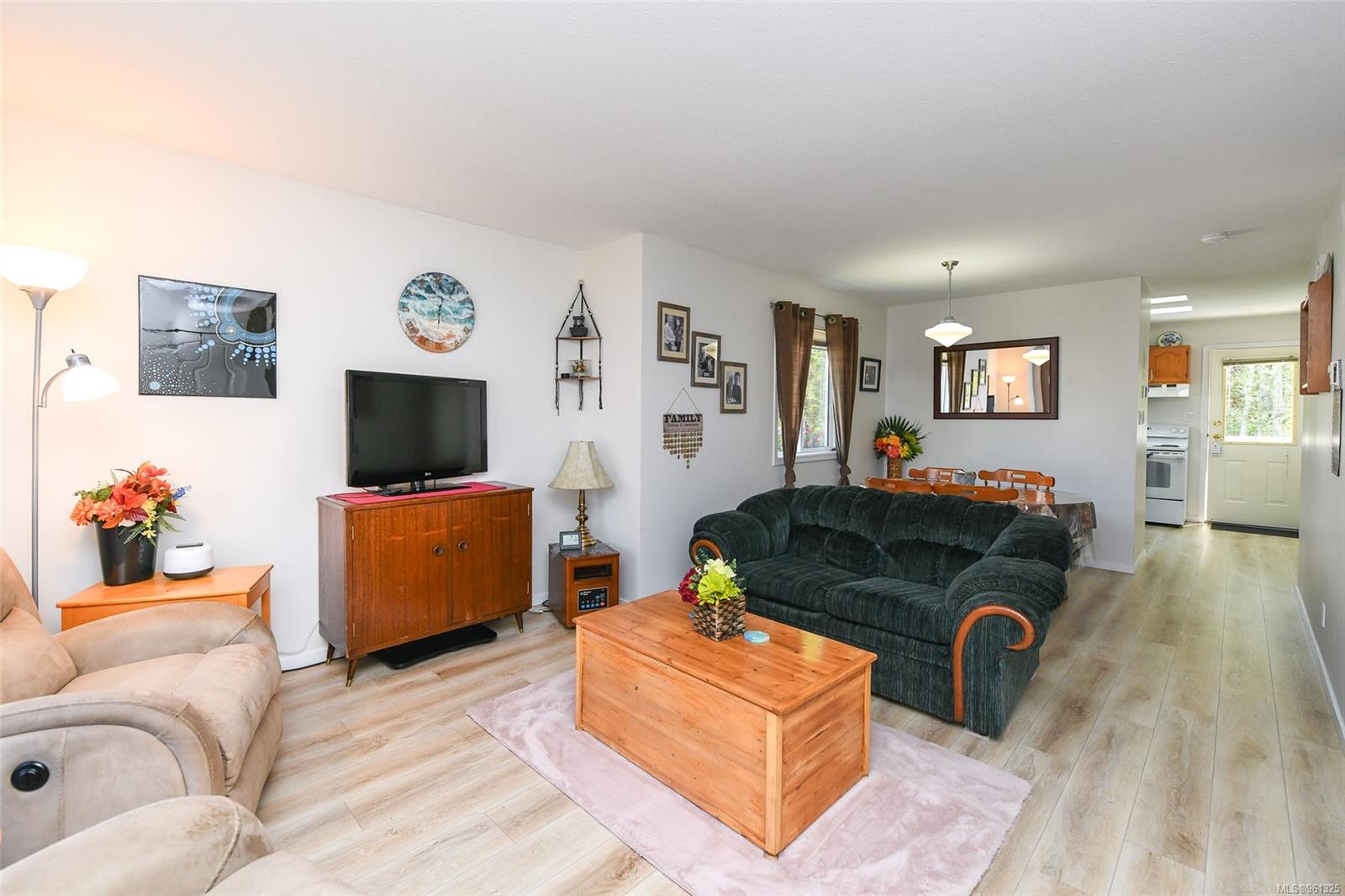 2260 Embleton Cres # A