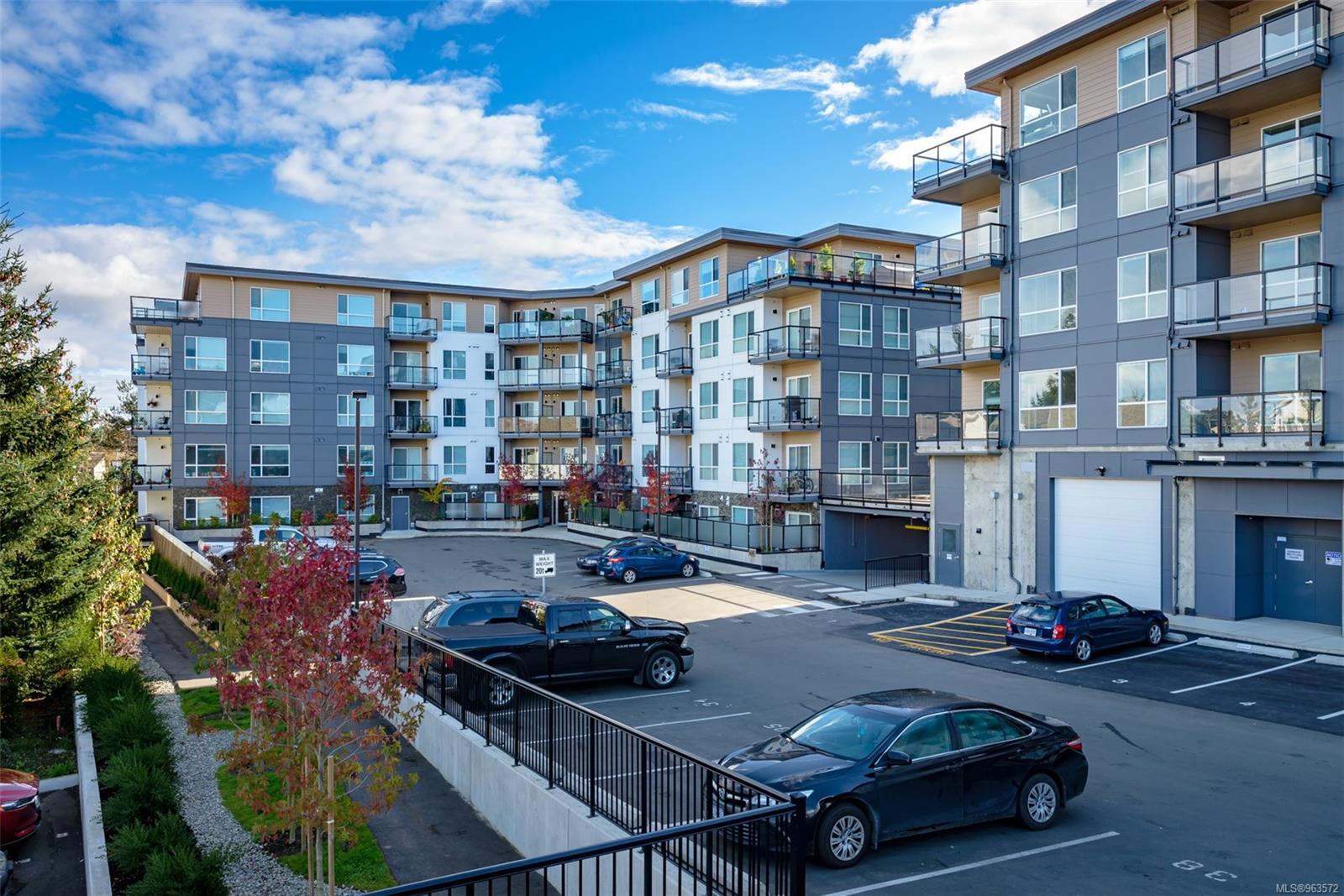 3070 Kilpatrick Ave # 217