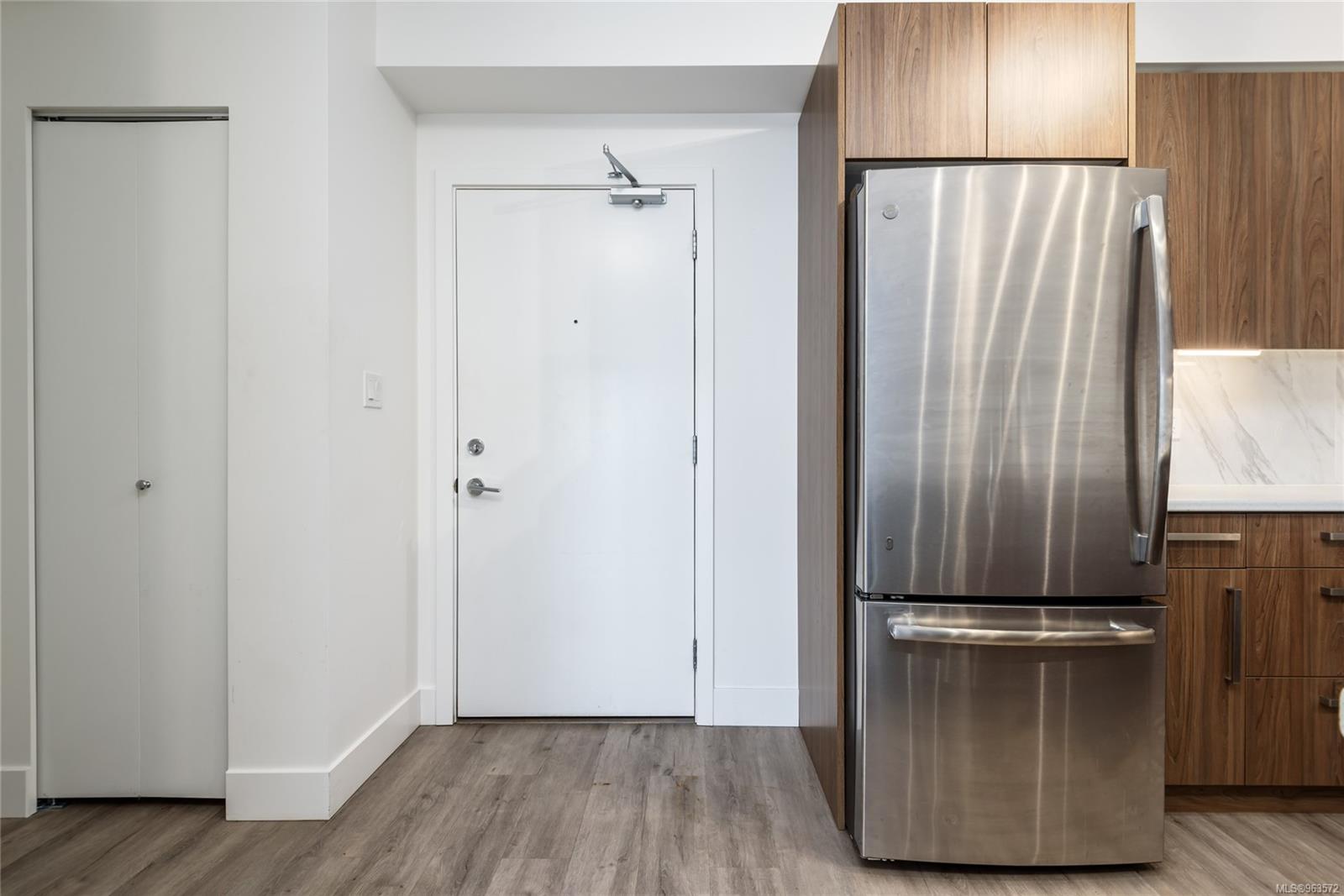 3070 Kilpatrick Ave # 217