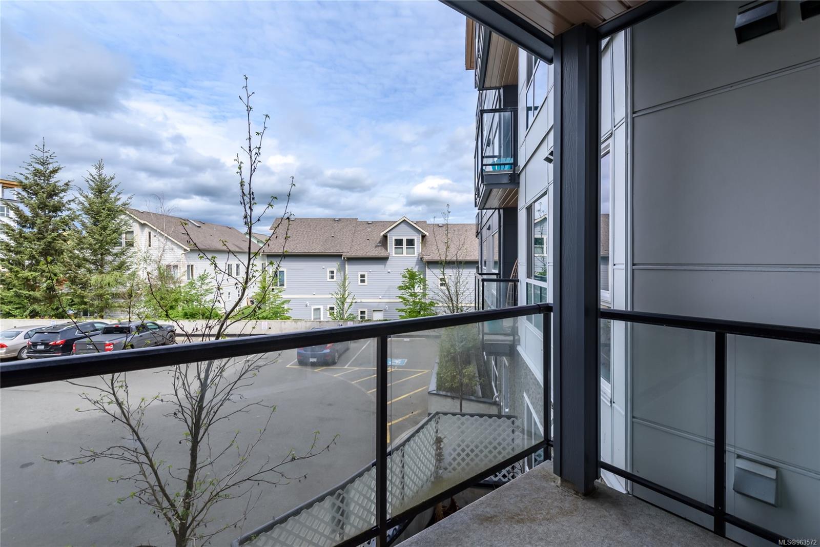 3070 Kilpatrick Ave # 217