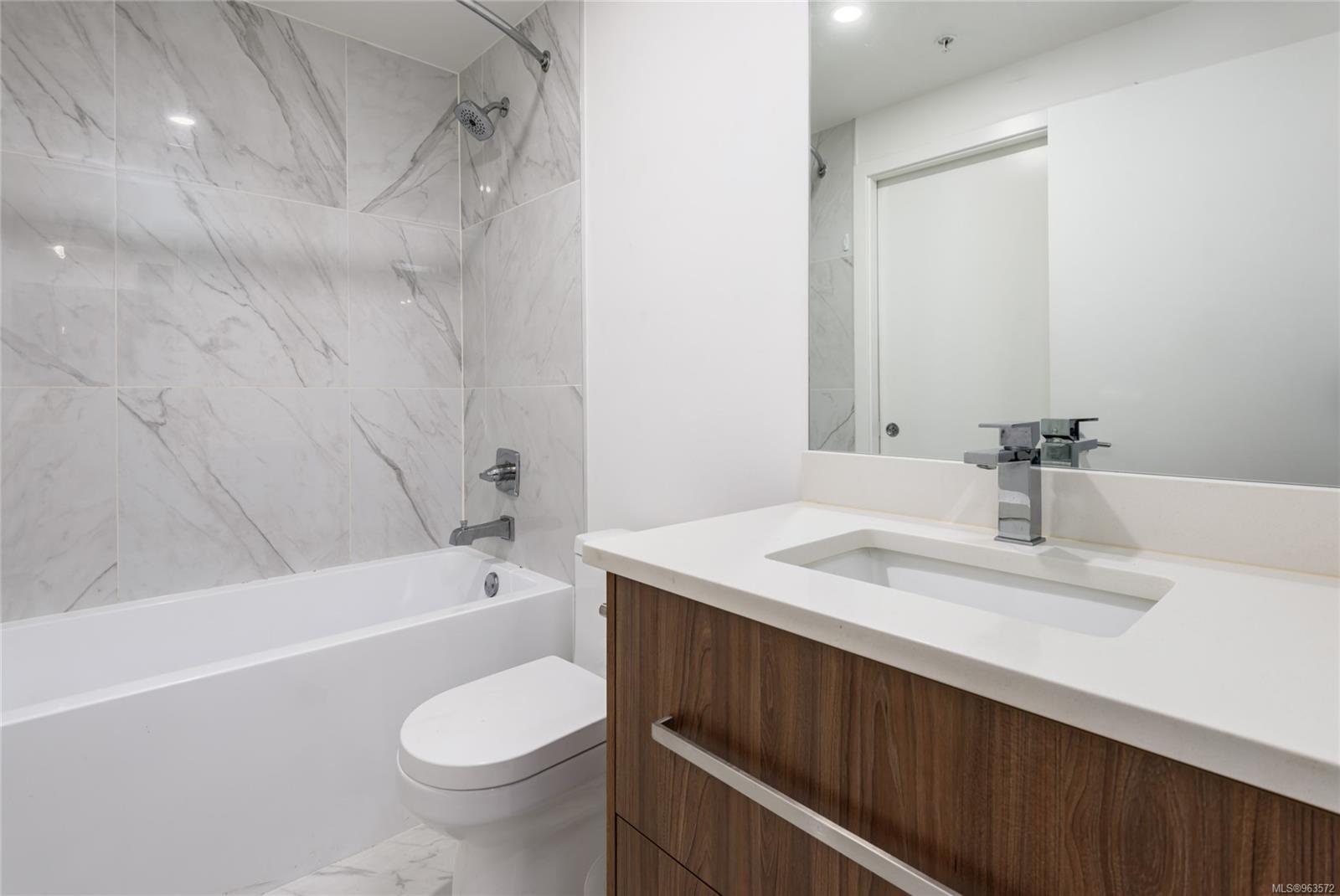 3070 Kilpatrick Ave # 217