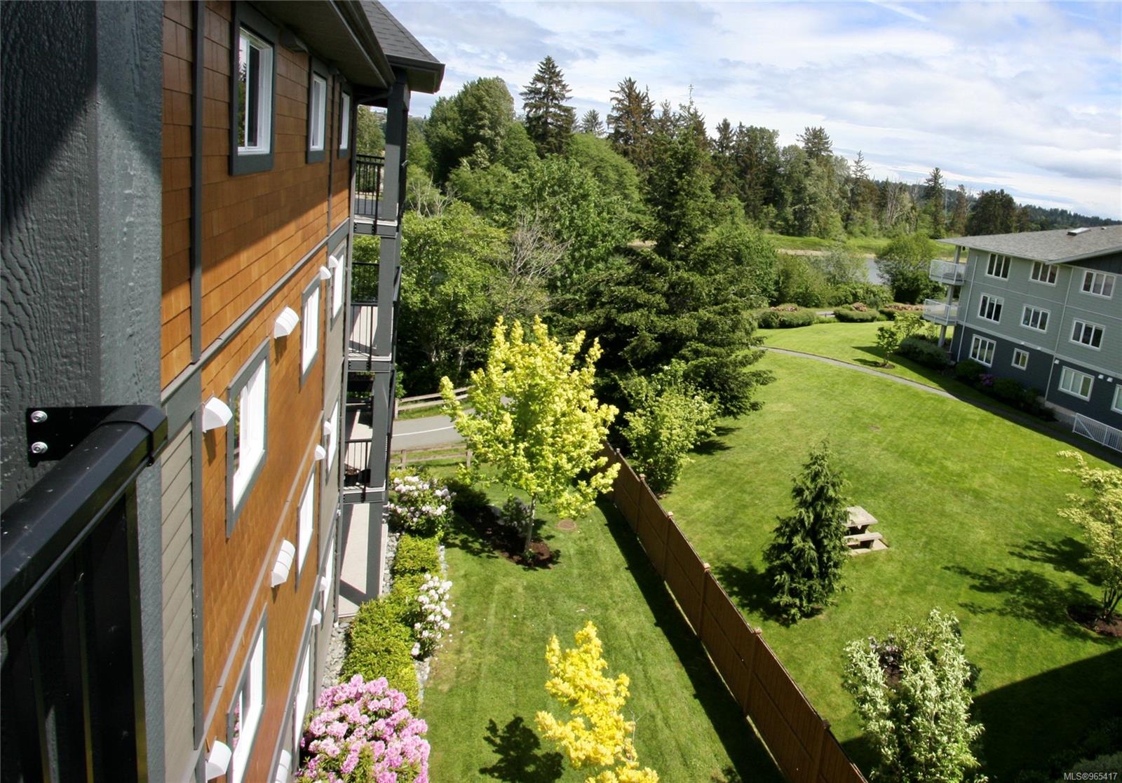 1944 Riverside Lane # 412