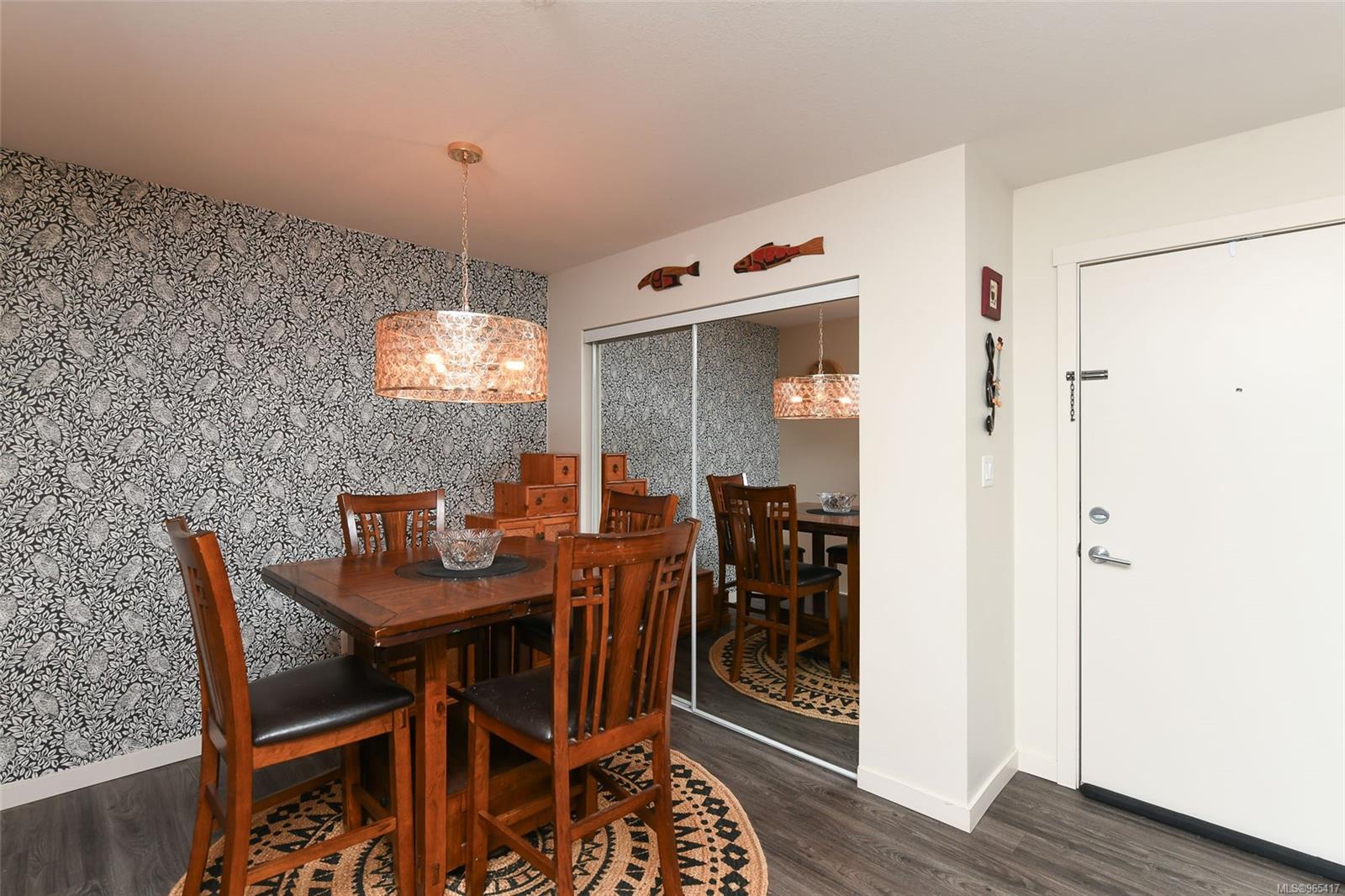 1944 Riverside Lane # 412