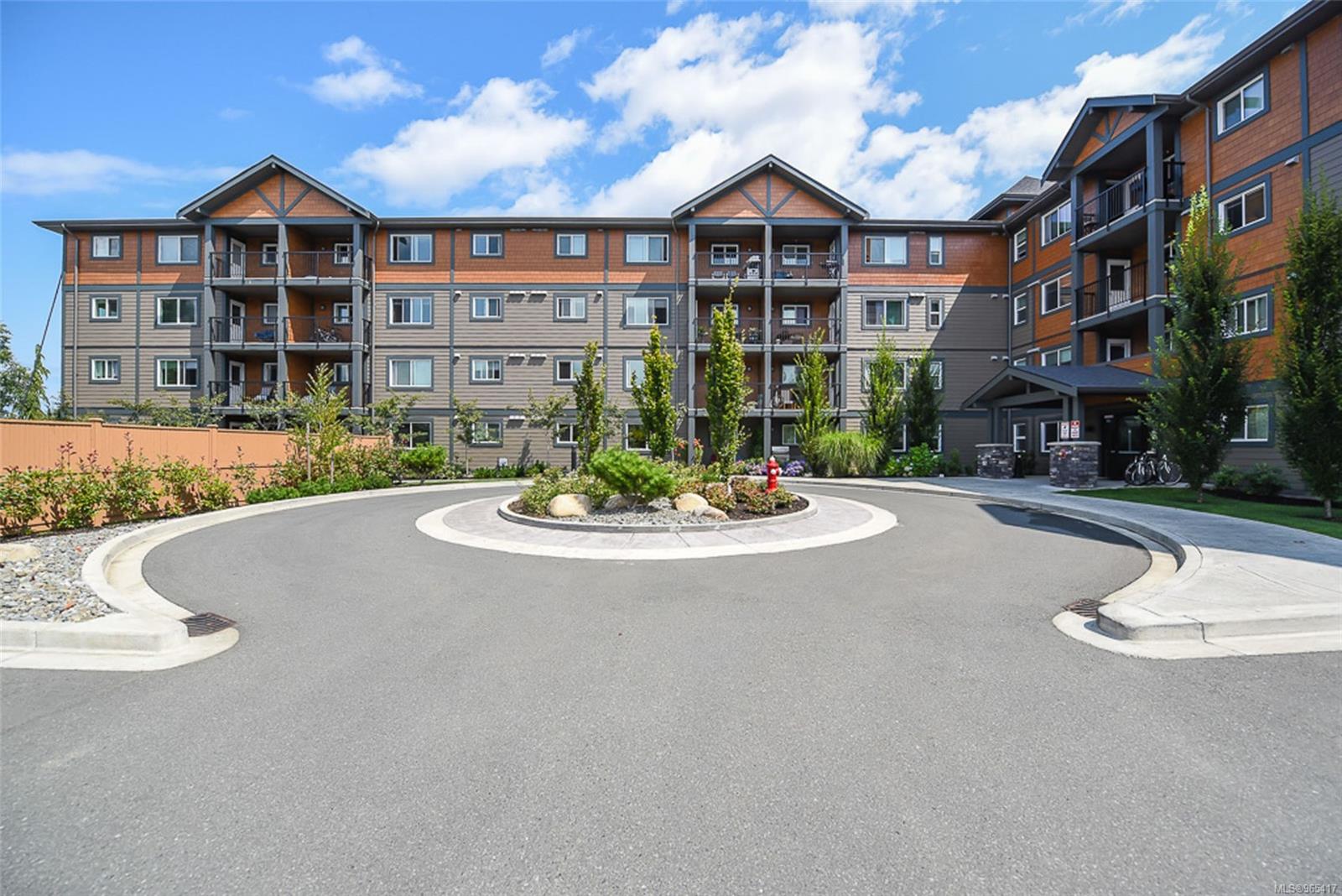 1944 Riverside Lane # 412