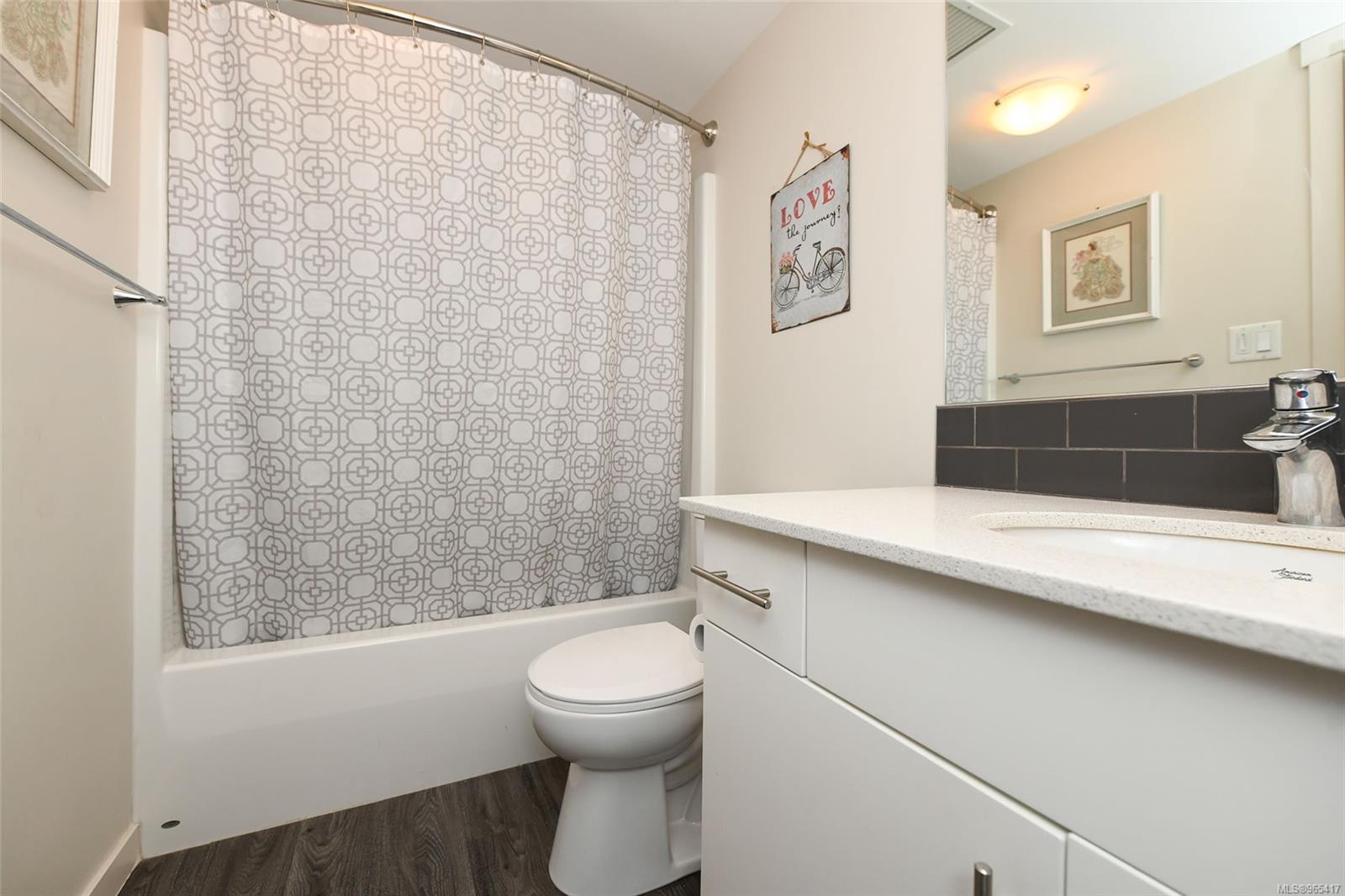 1944 Riverside Lane # 412