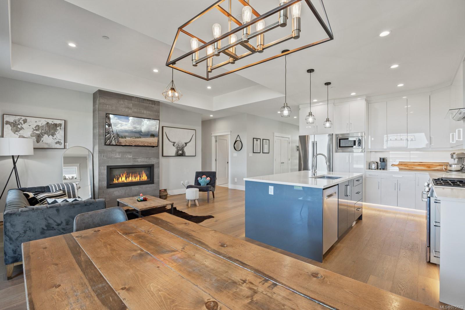 1424 Crown Isle Blvd