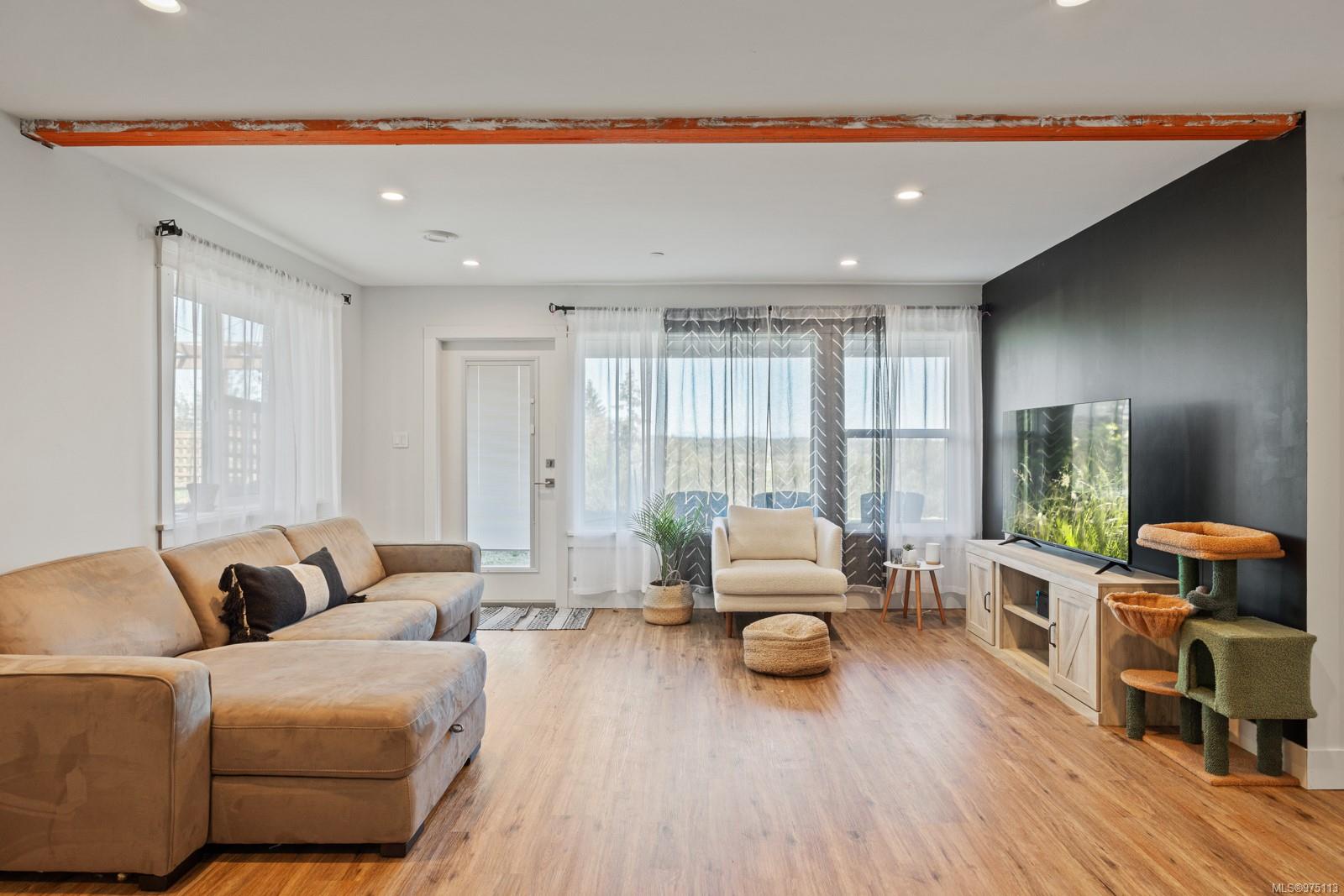 1424 Crown Isle Blvd