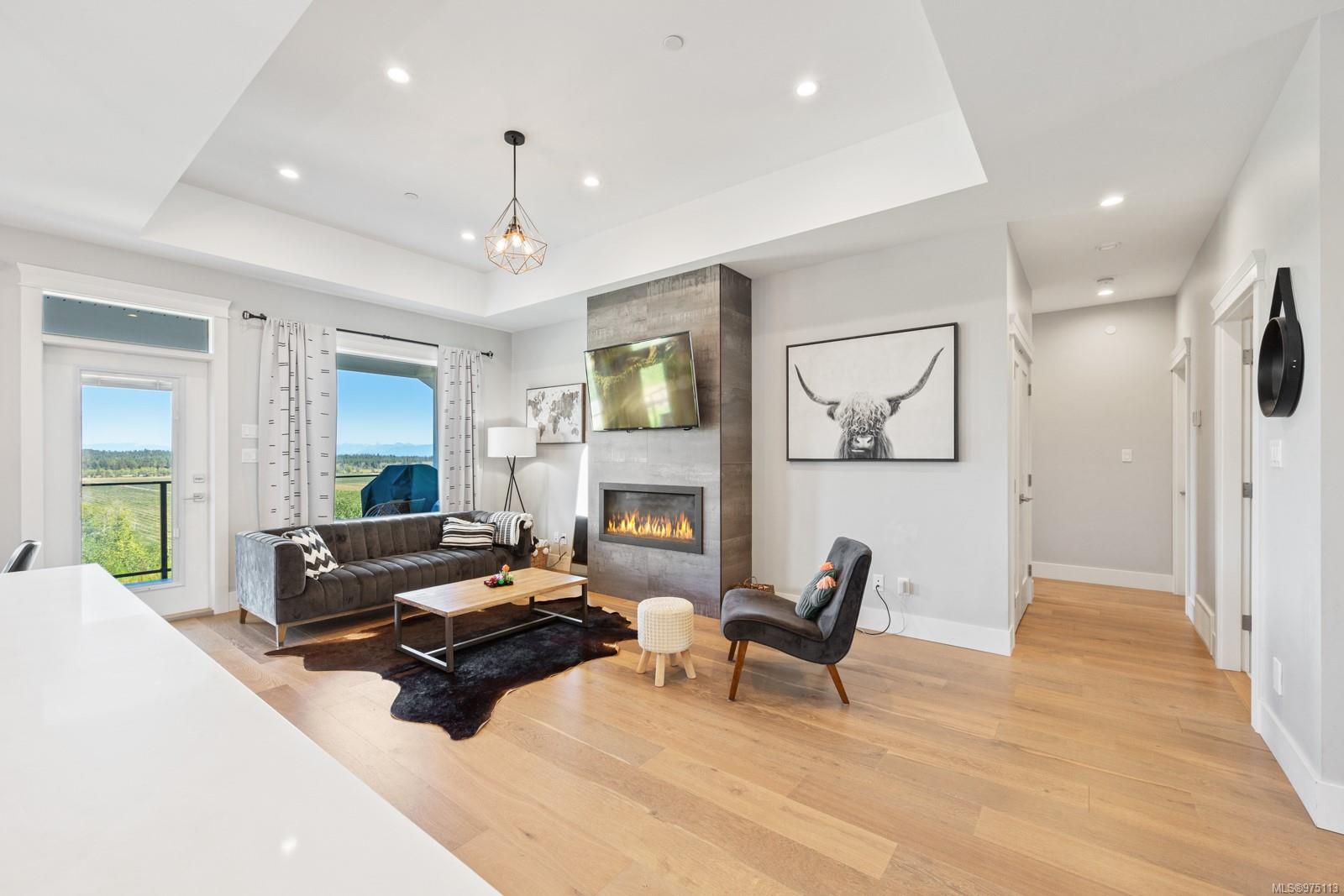 1424 Crown Isle Blvd