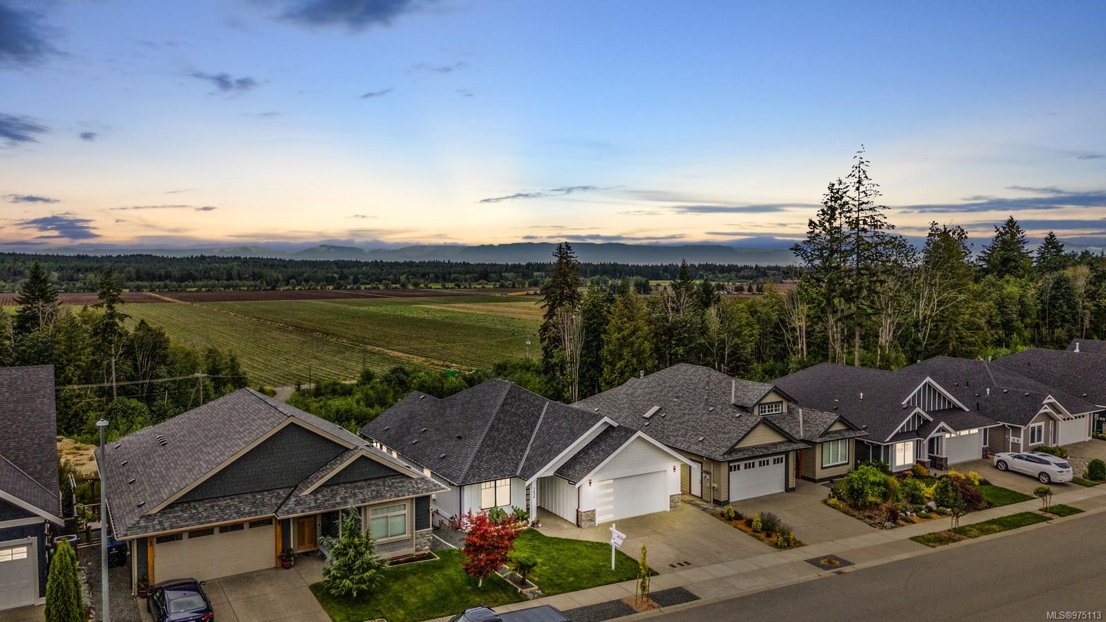 1424 Crown Isle Blvd