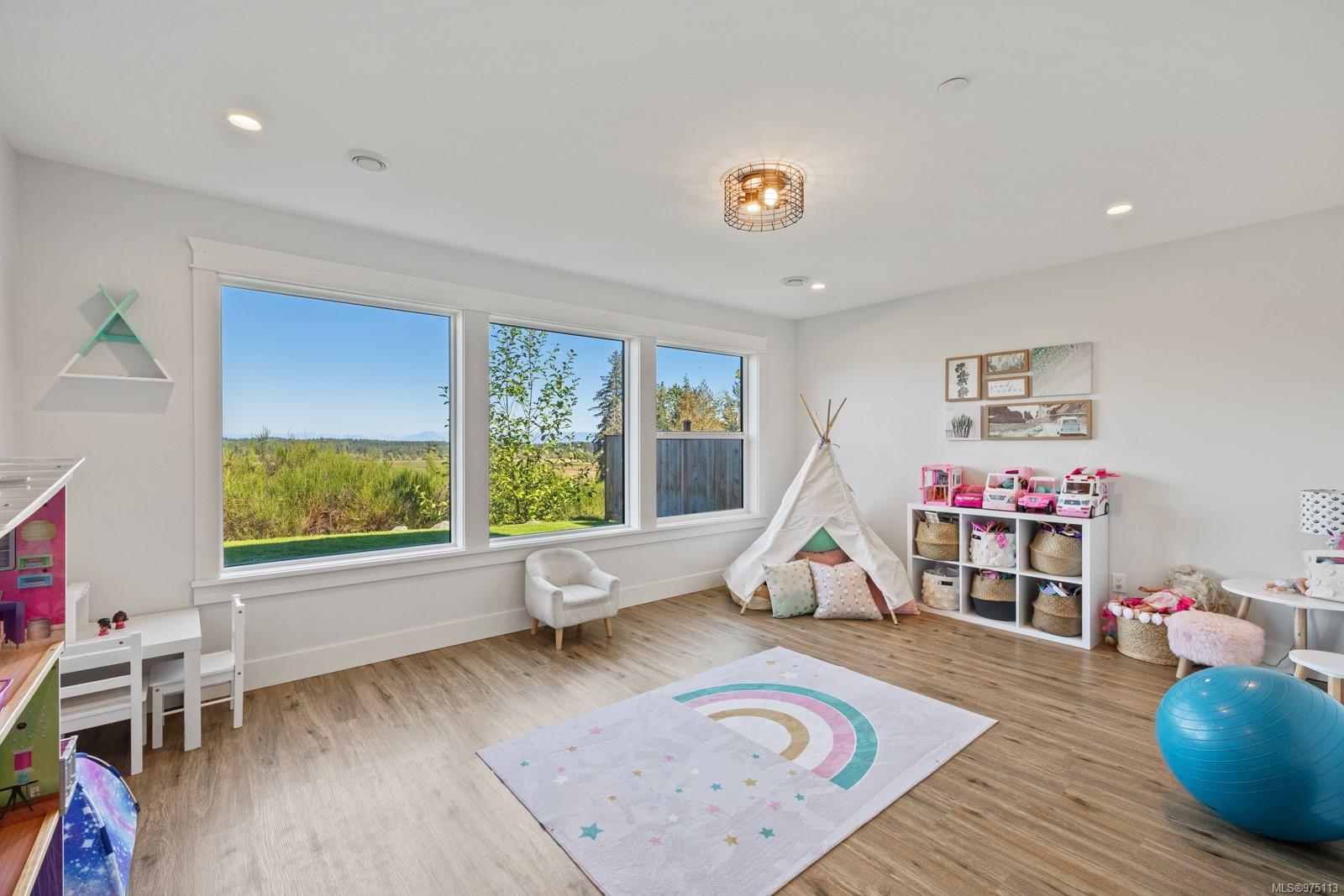 1424 Crown Isle Blvd