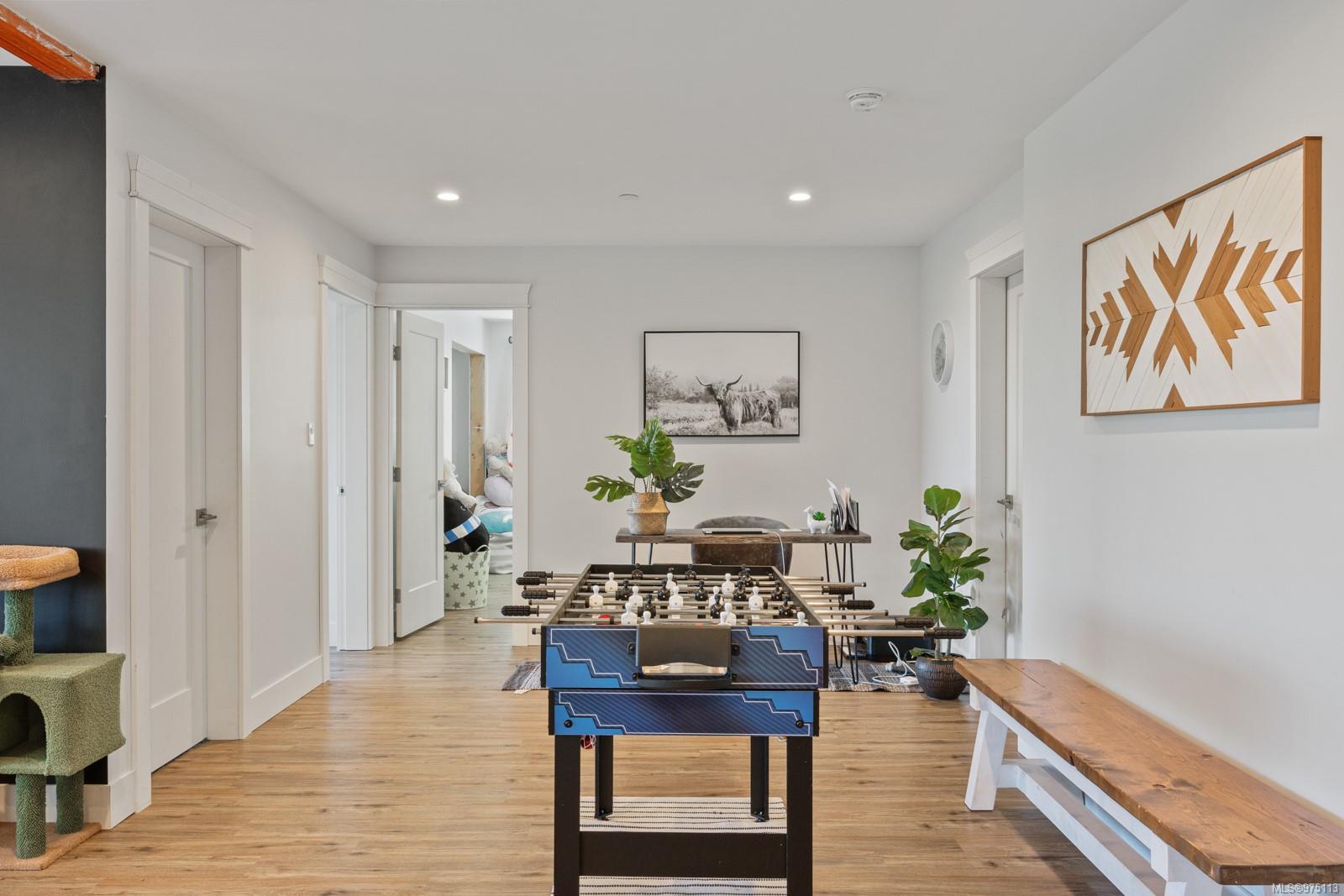 1424 Crown Isle Blvd