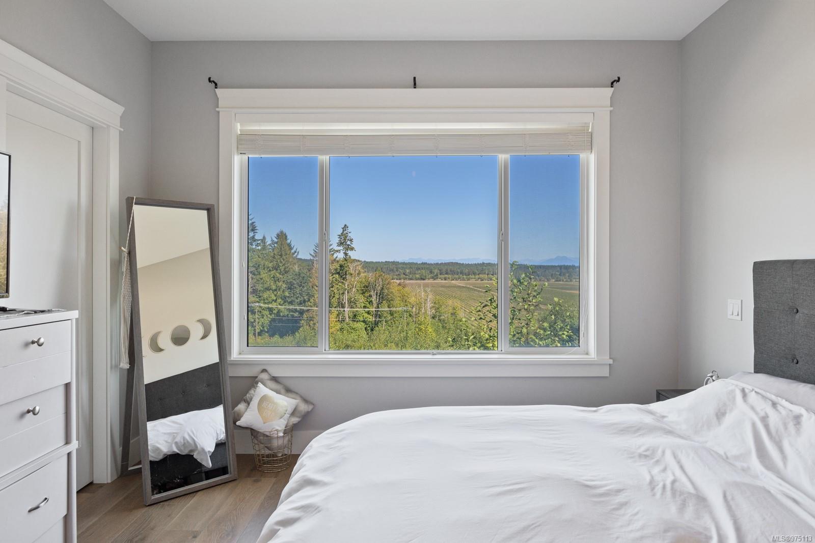 1424 Crown Isle Blvd