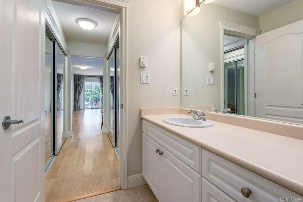 1860 Comox Ave Unit: 203