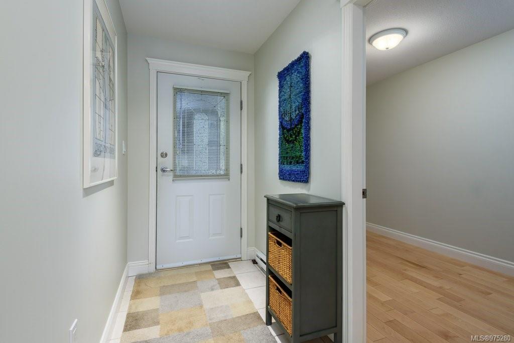 1860 Comox Ave Unit: 203