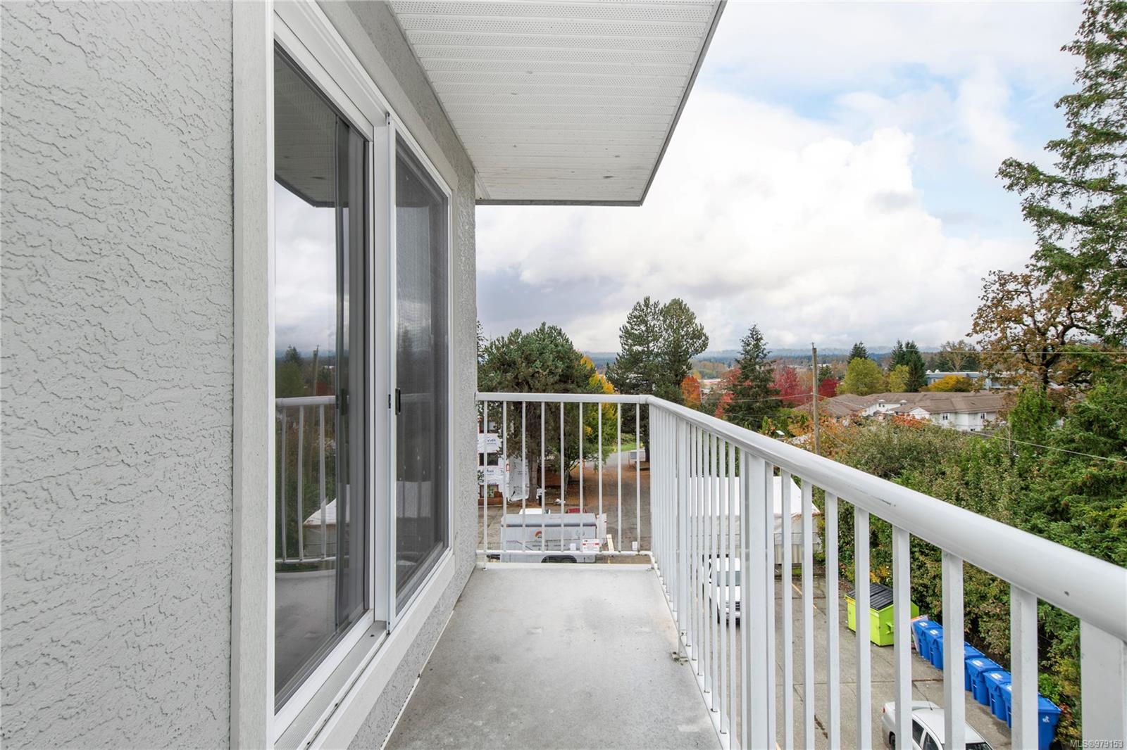 175 Centennial Dr # 416