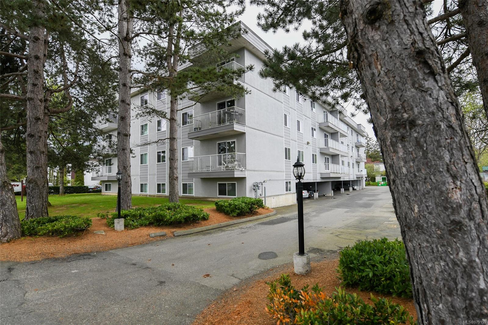 175 Centennial Dr # 416