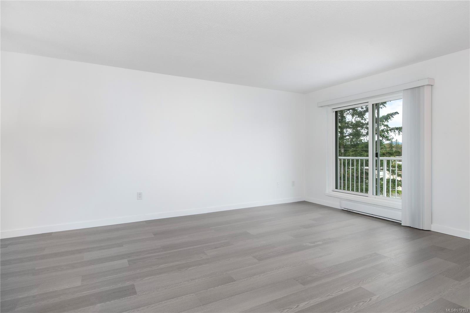 175 Centennial Dr # 416