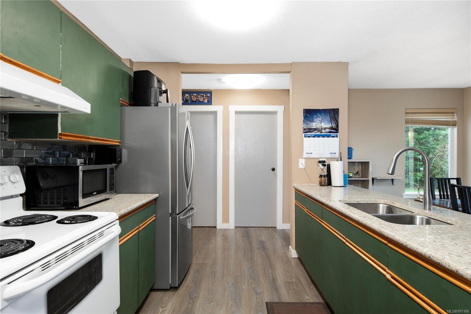 1111 Edgett Rd # 101