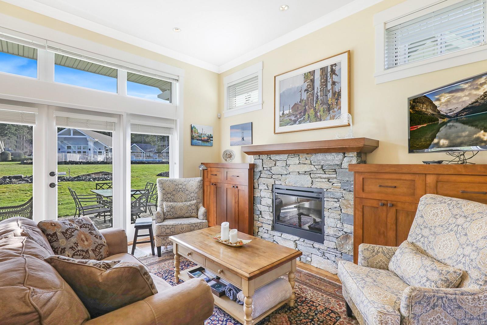 5251 Island Hwy # 9