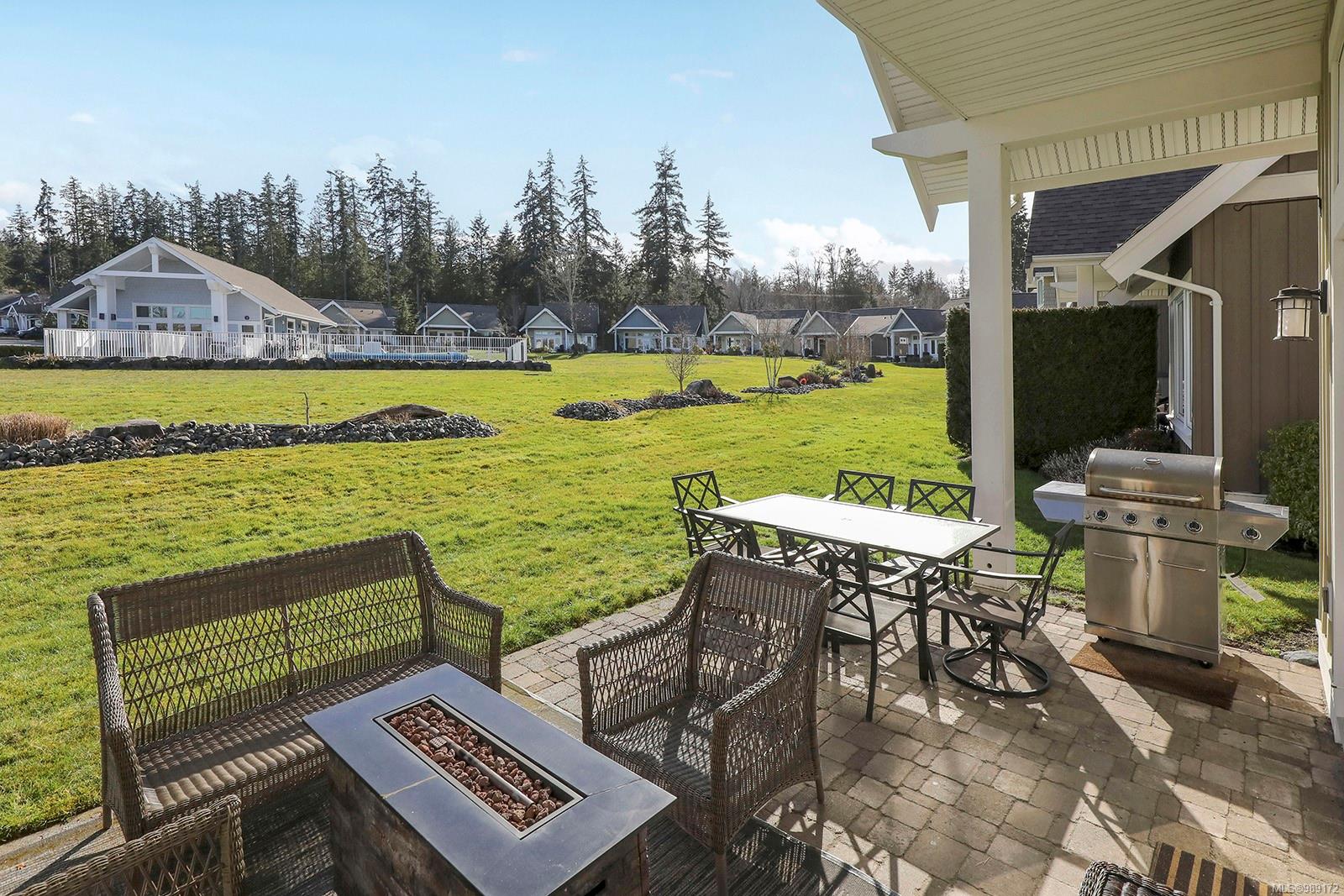 5251 Island Hwy # 9