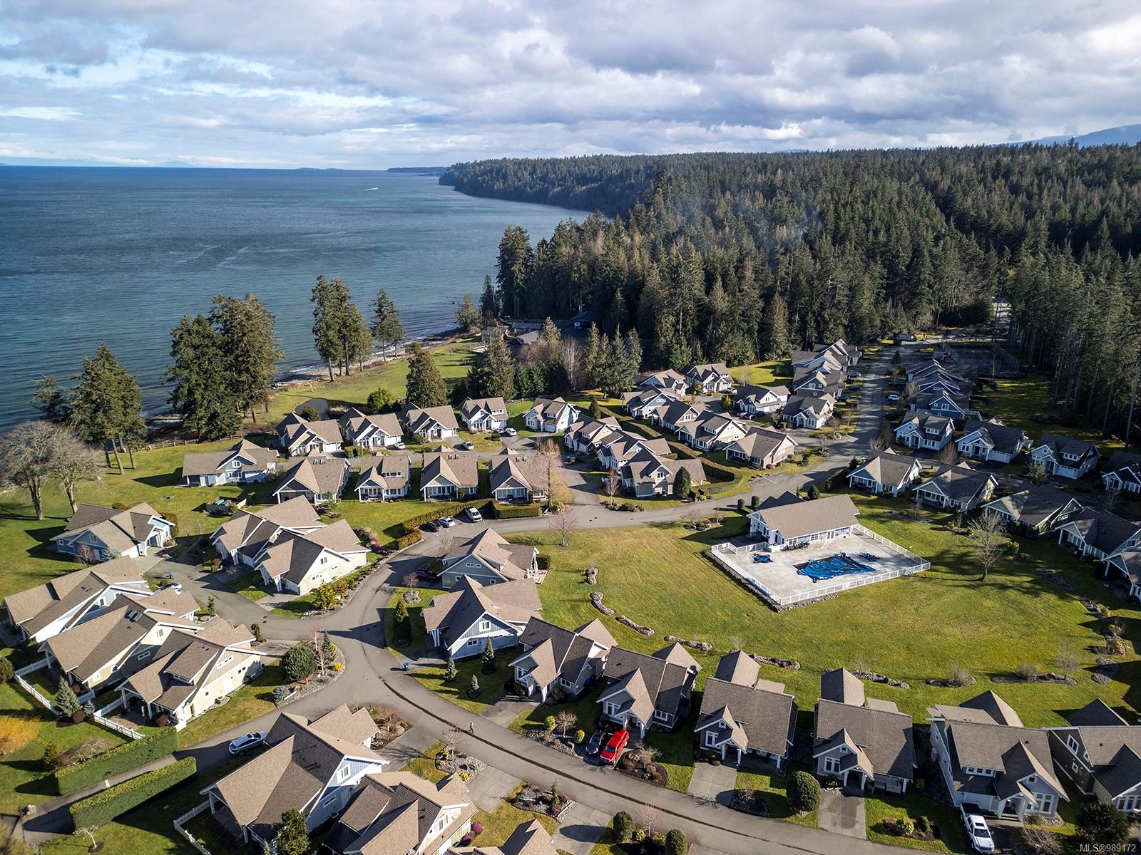 5251 Island Hwy # 9