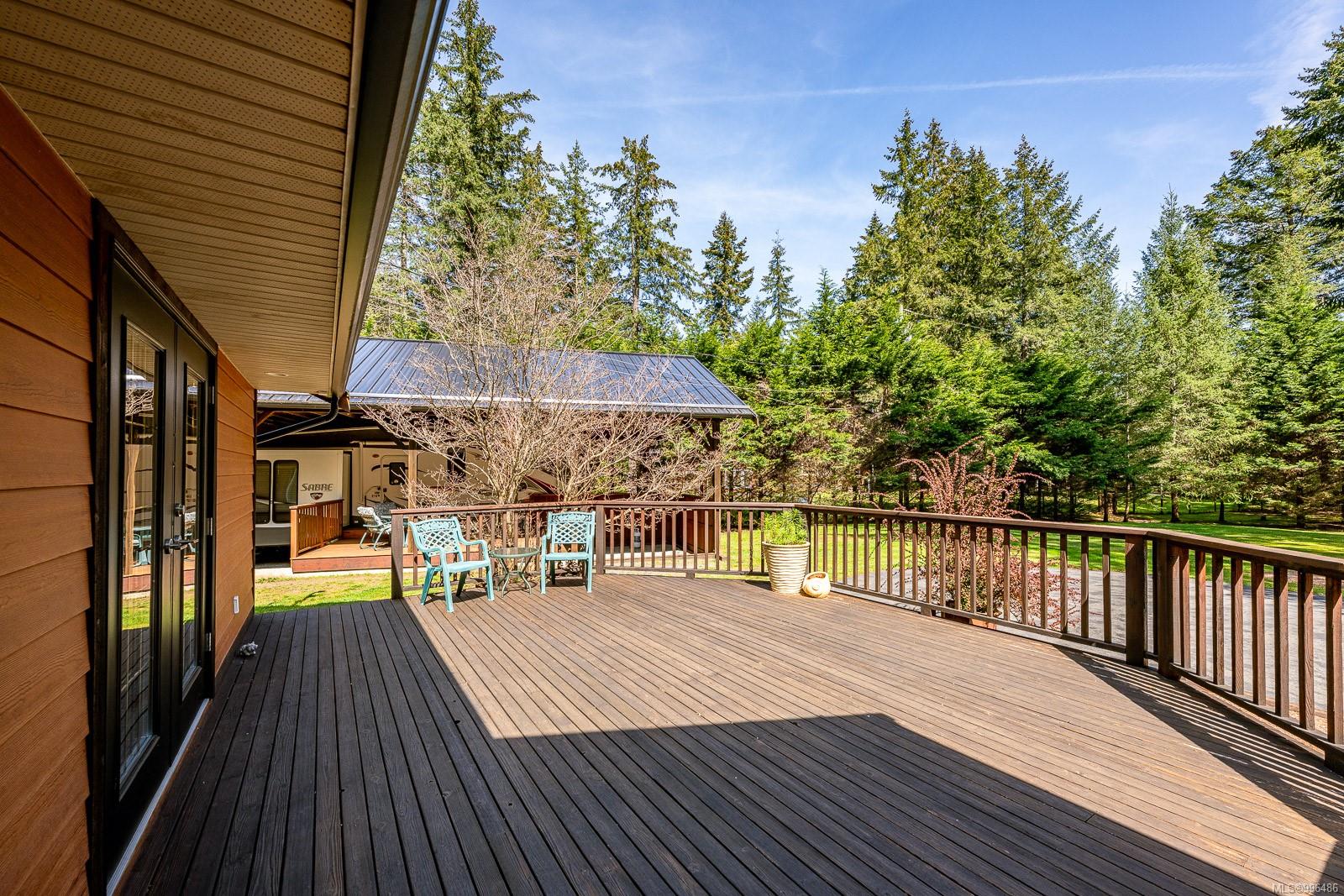 3689 James Cres, Black Creek