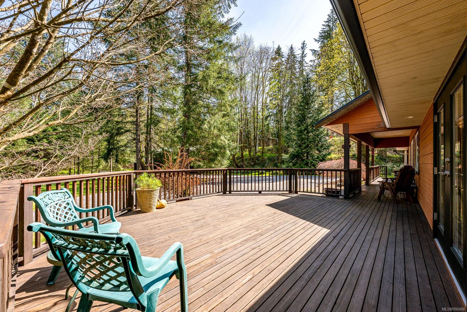 3689 James Cres, Black Creek