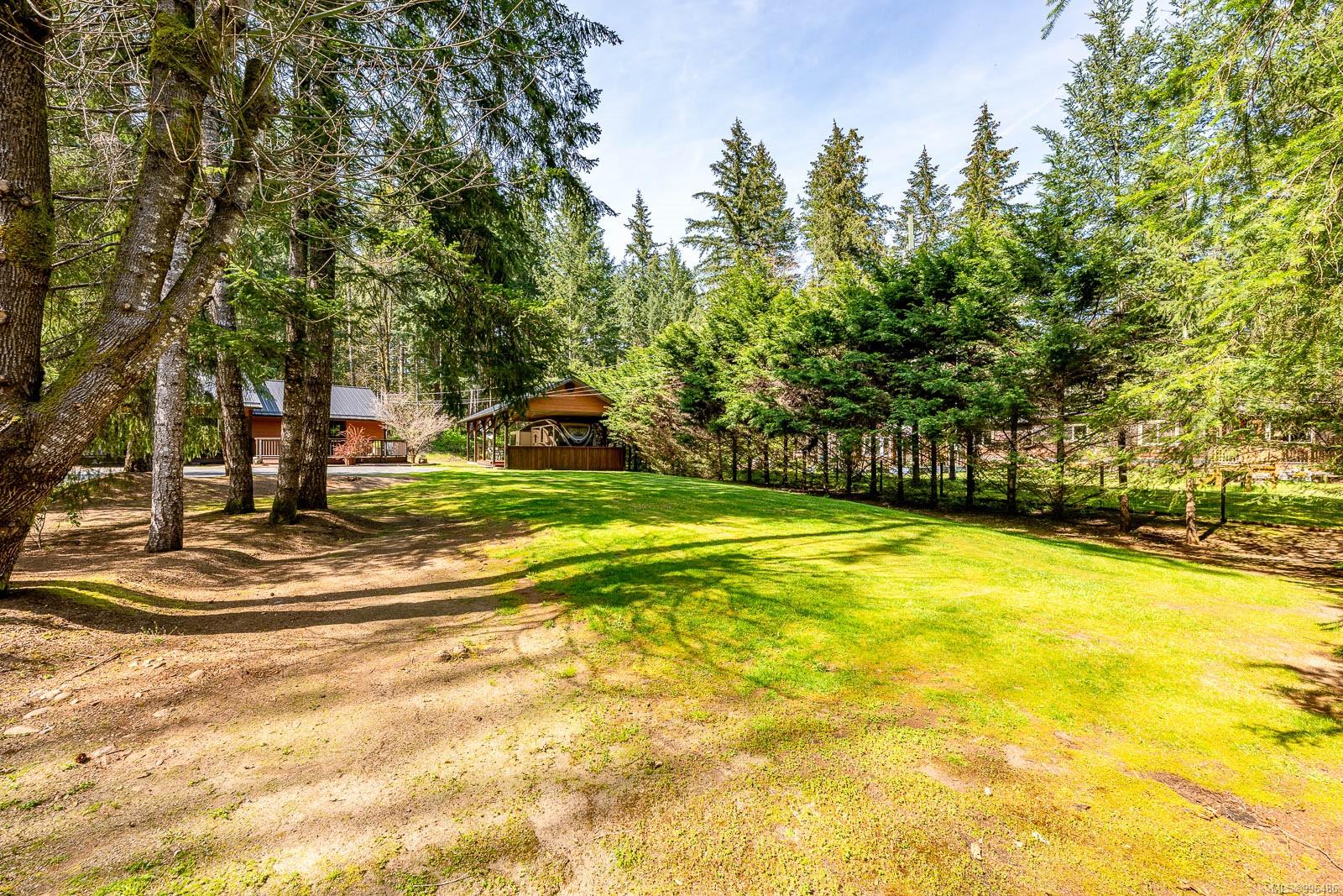 3689 James Cres, Black Creek