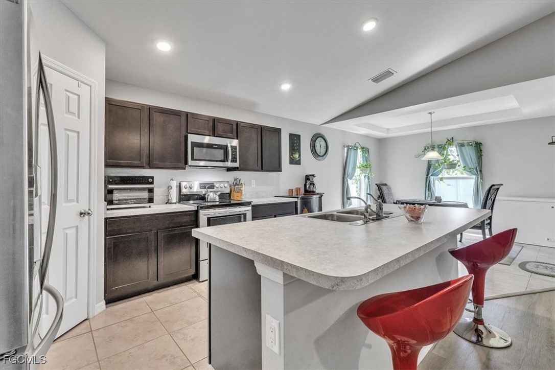 1718 NW 19th TER