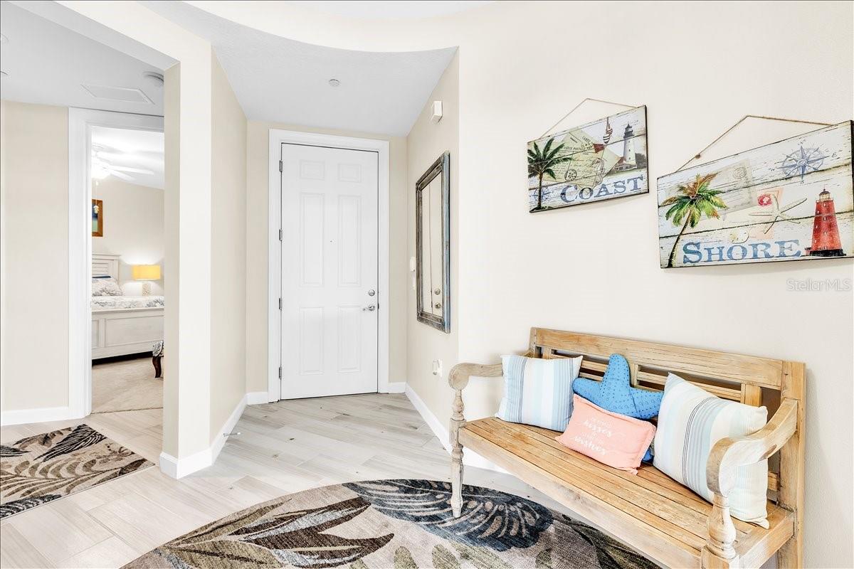 8560 AMBERJACK CIR #301