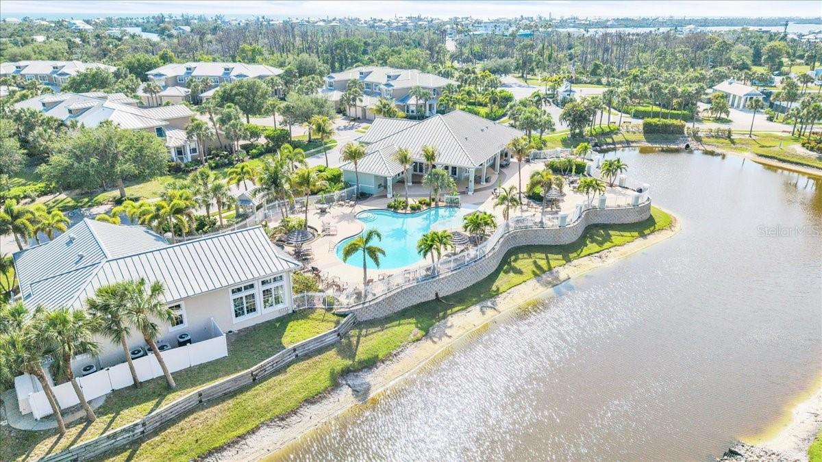 8560 AMBERJACK CIR #301