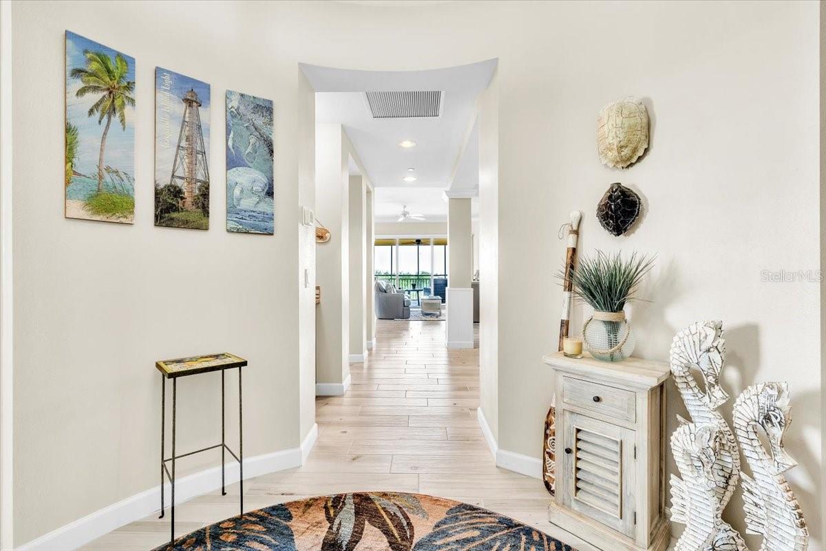 8560 AMBERJACK CIR #301