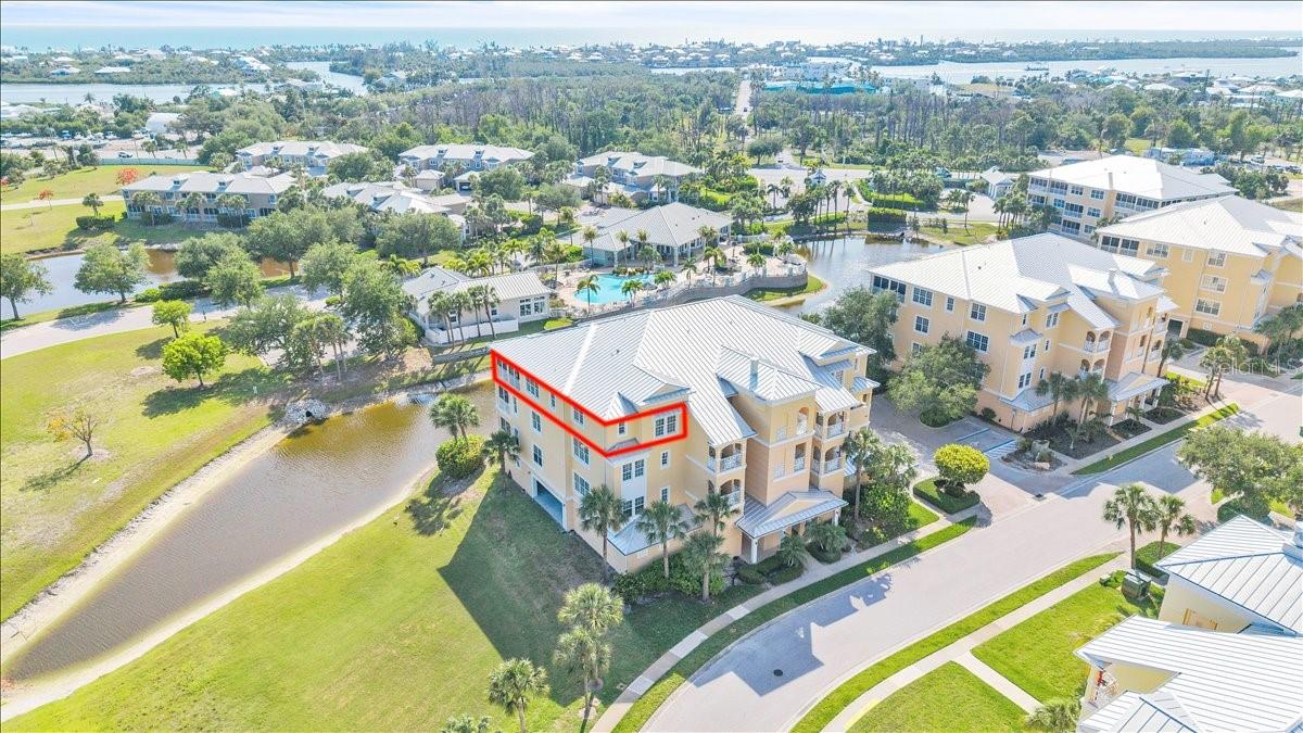 8560 AMBERJACK CIR #301