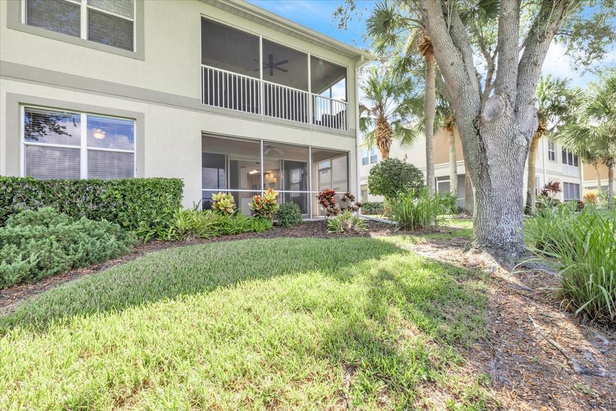 3303 GRAND VISTA CT #101
