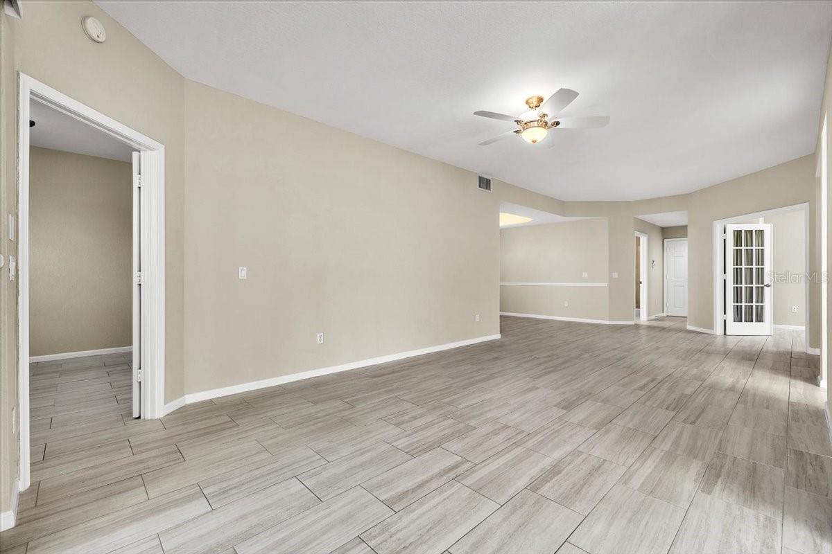3303 GRAND VISTA CT #101