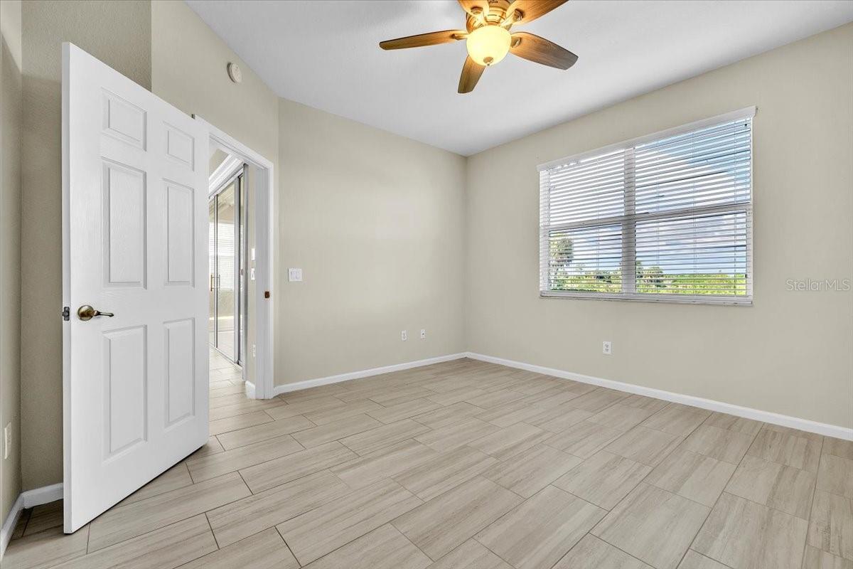 3303 GRAND VISTA CT #101