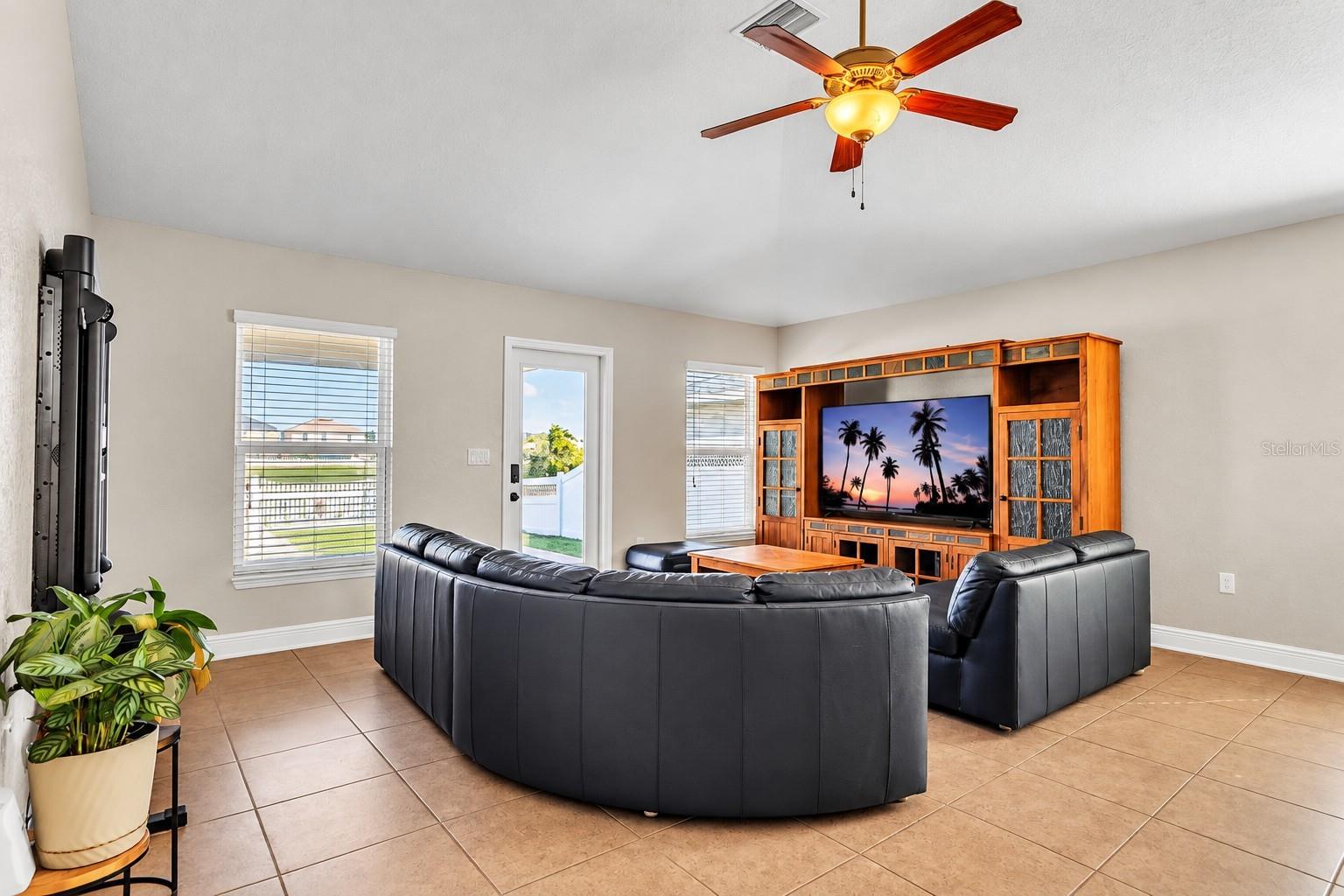 10912 KIRKWALL PORT DR