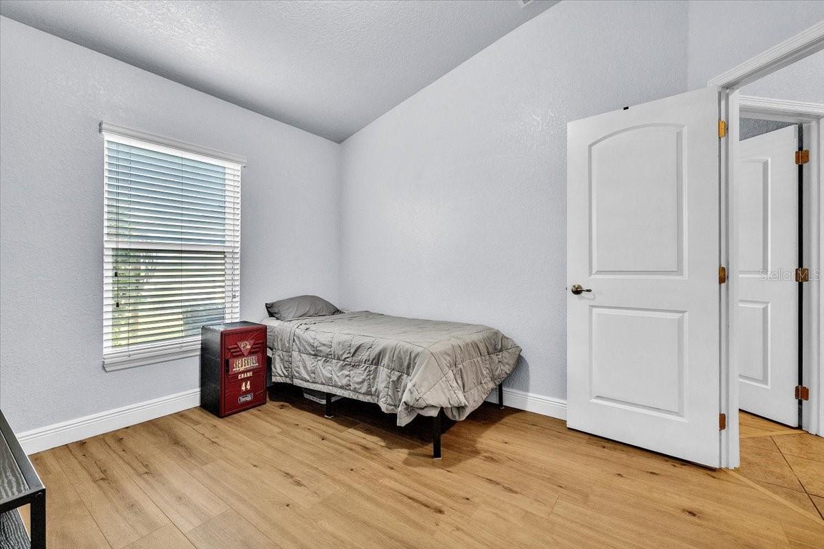 10912 KIRKWALL PORT DR