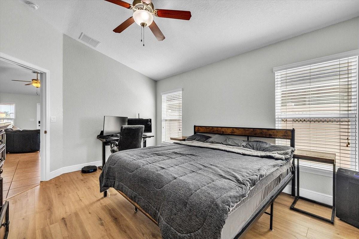 10912 KIRKWALL PORT DR