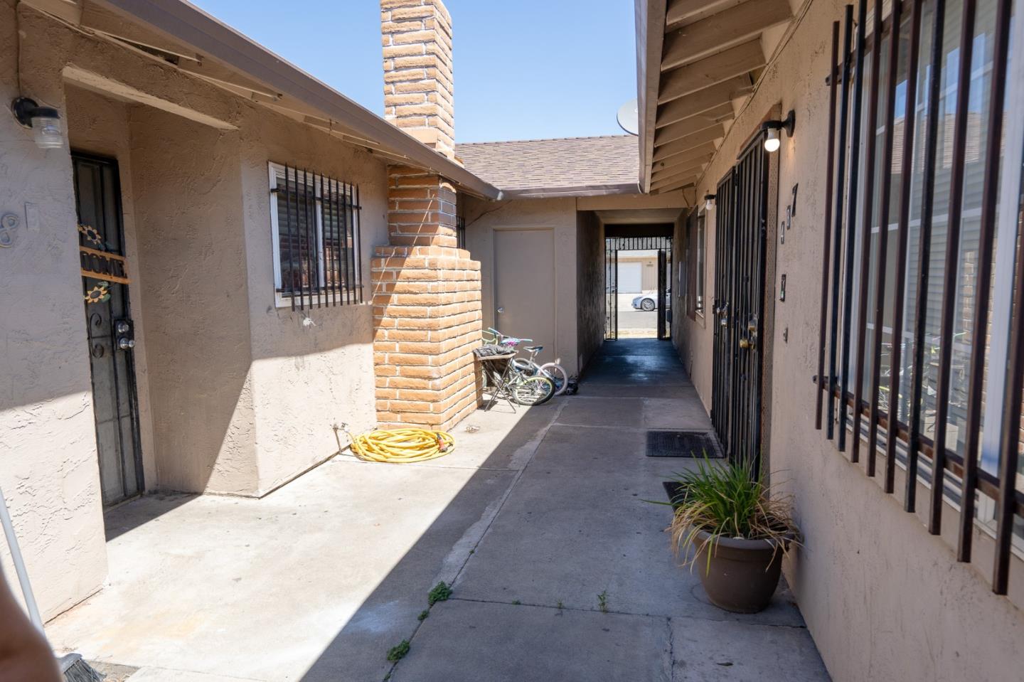 485 Jill CIR