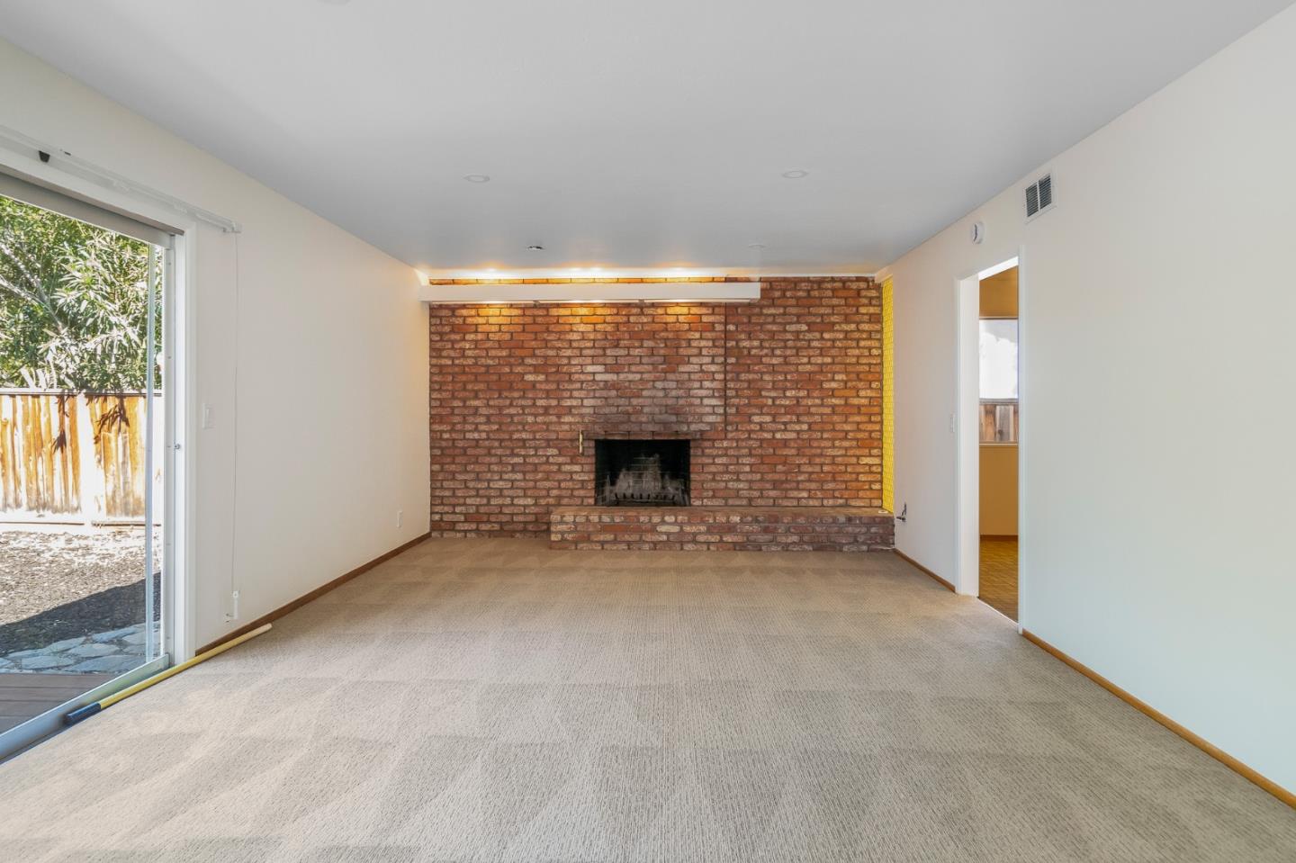 5163 Elmwood DR