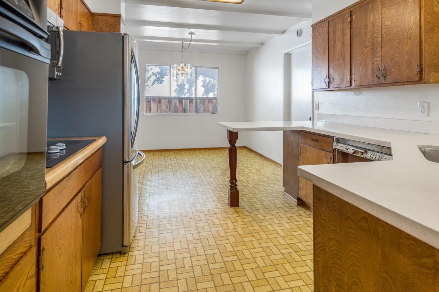 5163 Elmwood DR