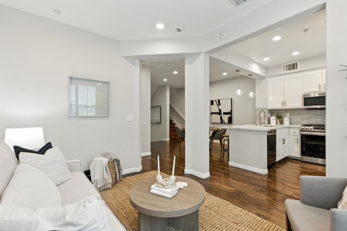 837 Georgetown Place