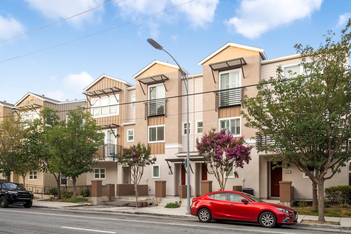 748 North 10th Street 1
