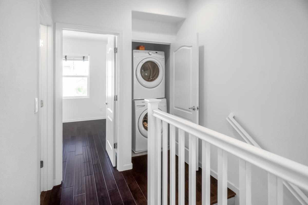 748 North 10th Street 1